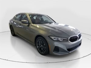 BMW 330i 2025